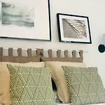 Canaryislandshost L My Nest *