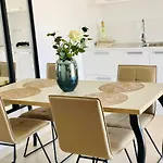 Canaryislandshost L My Nest