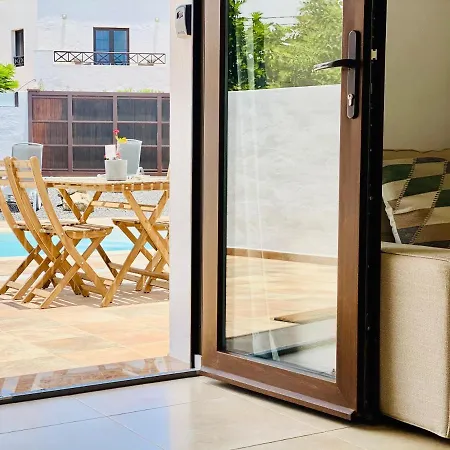 Canaryislandshost L My Nest Apartmán *